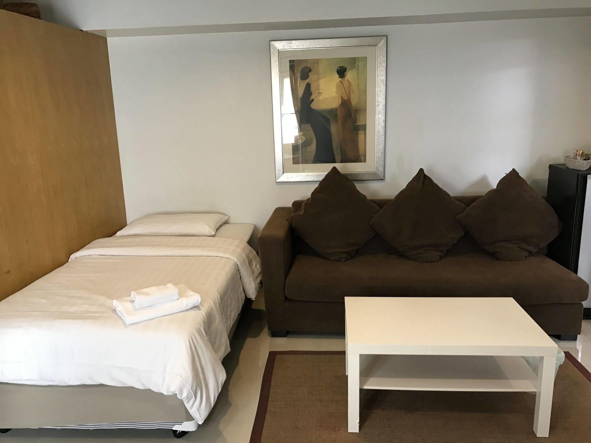 Ratchadamnoen Residence Μπανγκόκ Εξωτερικό φωτογραφία