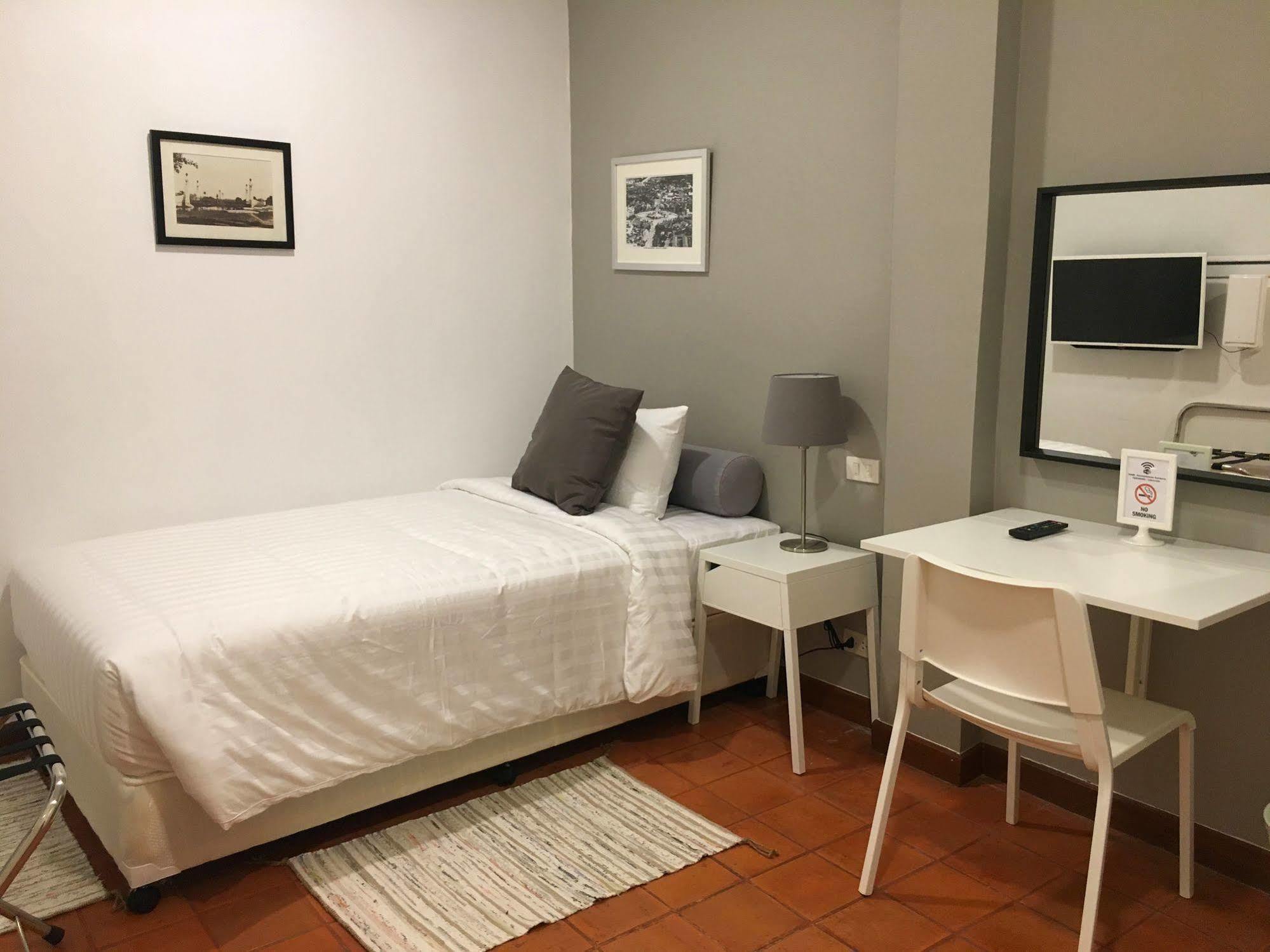 Ratchadamnoen Residence Μπανγκόκ Εξωτερικό φωτογραφία
